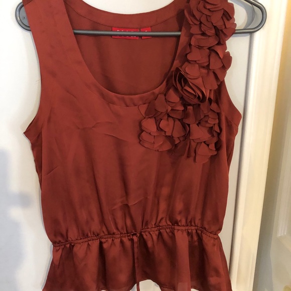 Beautiful blouse - Picture 4 of 5